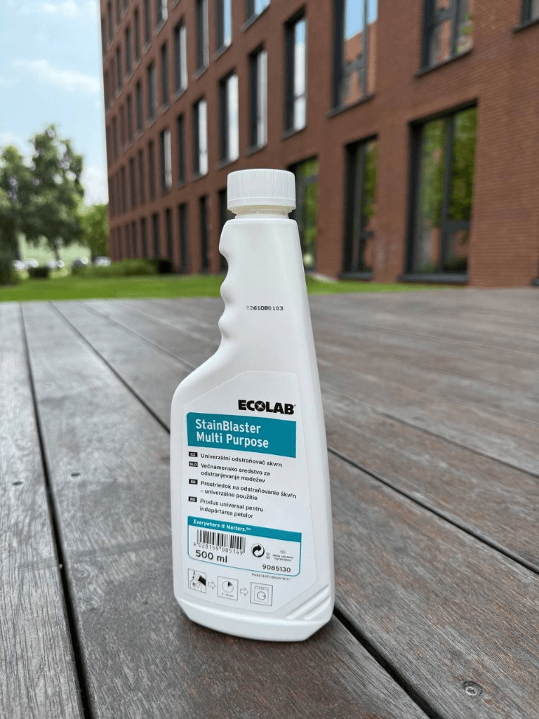Ecolab StainBlaster Multipurpose — univerzální skvrnový prostředek